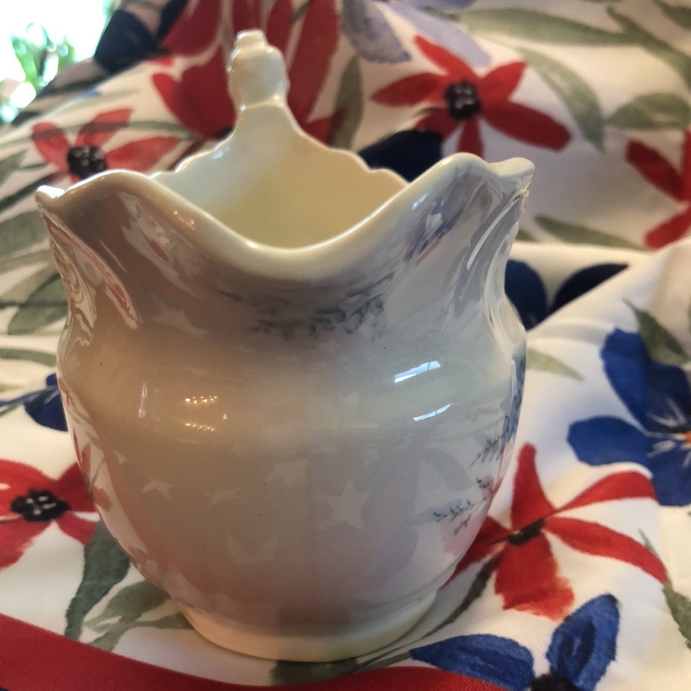 Vintage John Edwards “Alva” gravy boat 8”x3.74” - Picture 4 of 6